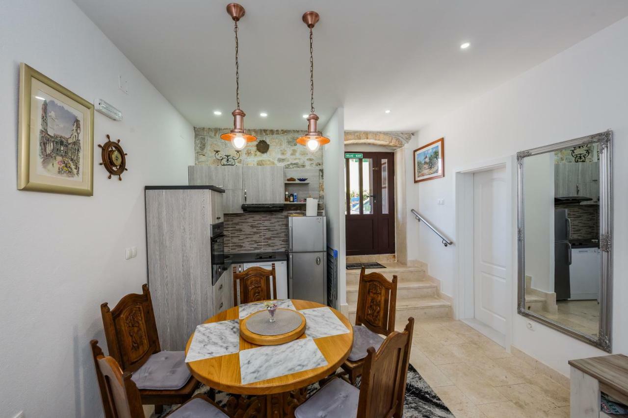 Apartman Lavanda Каштела Номер фото